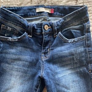 Kids kancan. Frayed hem. Stretchy